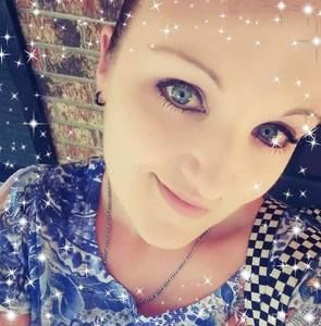 Meet your Posher, Karin